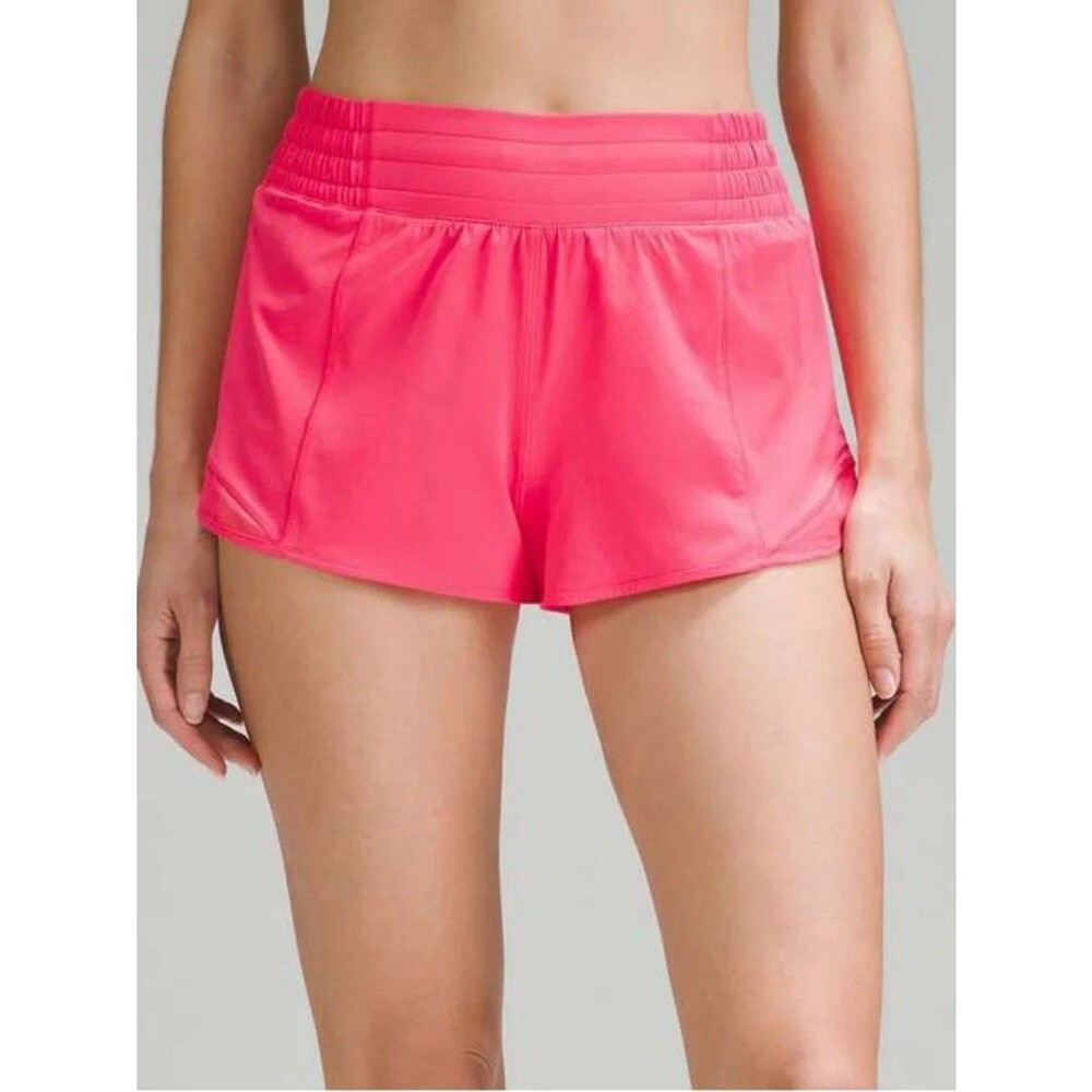 LULULEMON Women's Hotty Hot HR High Lip Gloss Pink 2.5" athletic shorts - 6 EEUC
